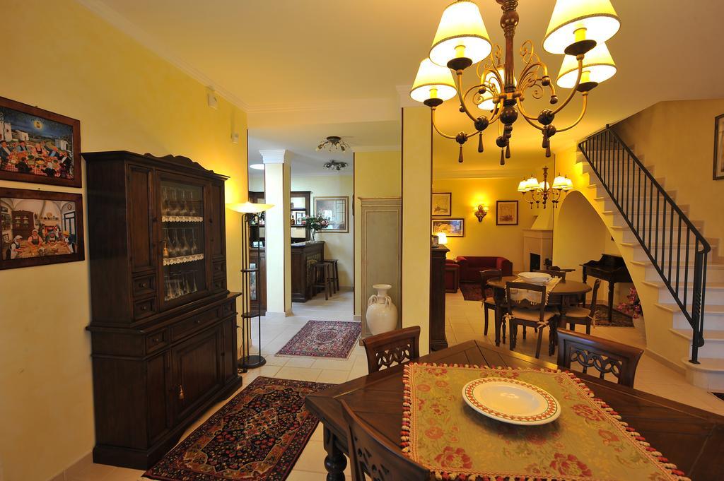 Гостевой дом Relais Casabella Мартина-Франка Экстерьер фото