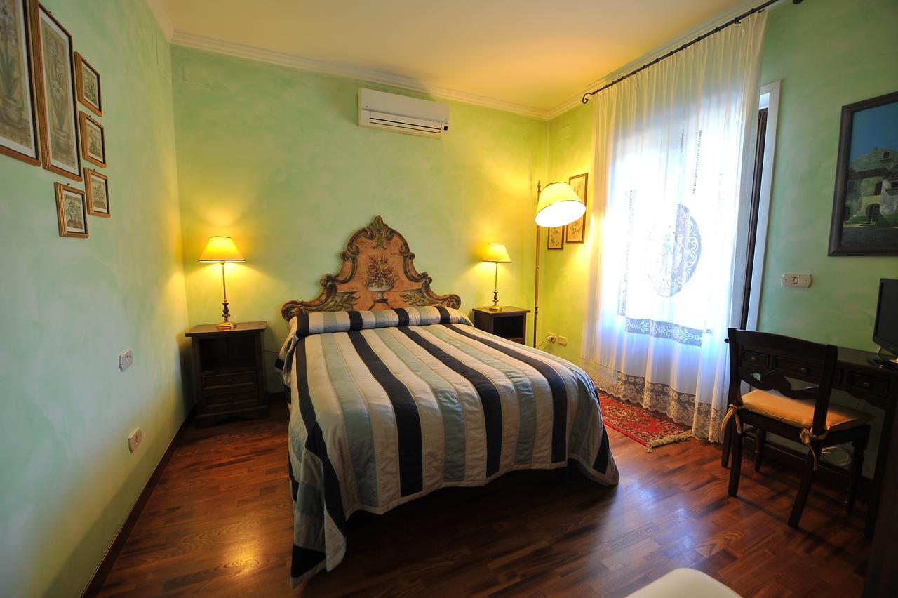 Гостевой дом Relais Casabella Мартина-Франка Экстерьер фото